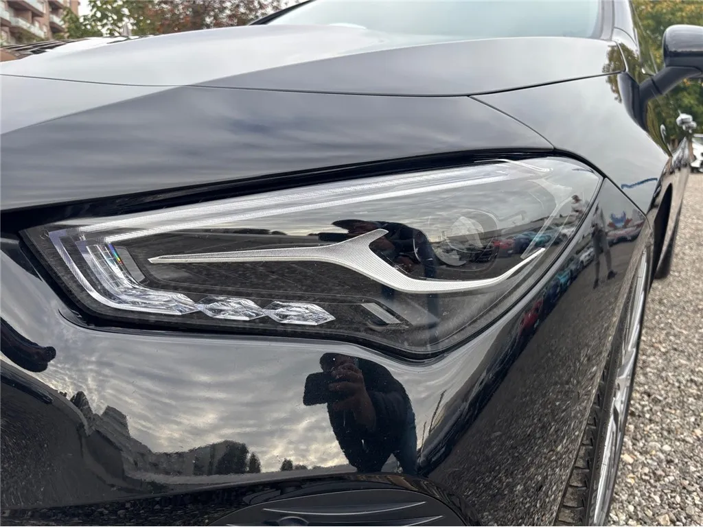 mercedes-benz cla klasa cla 180d automatik luxury line - slika 5