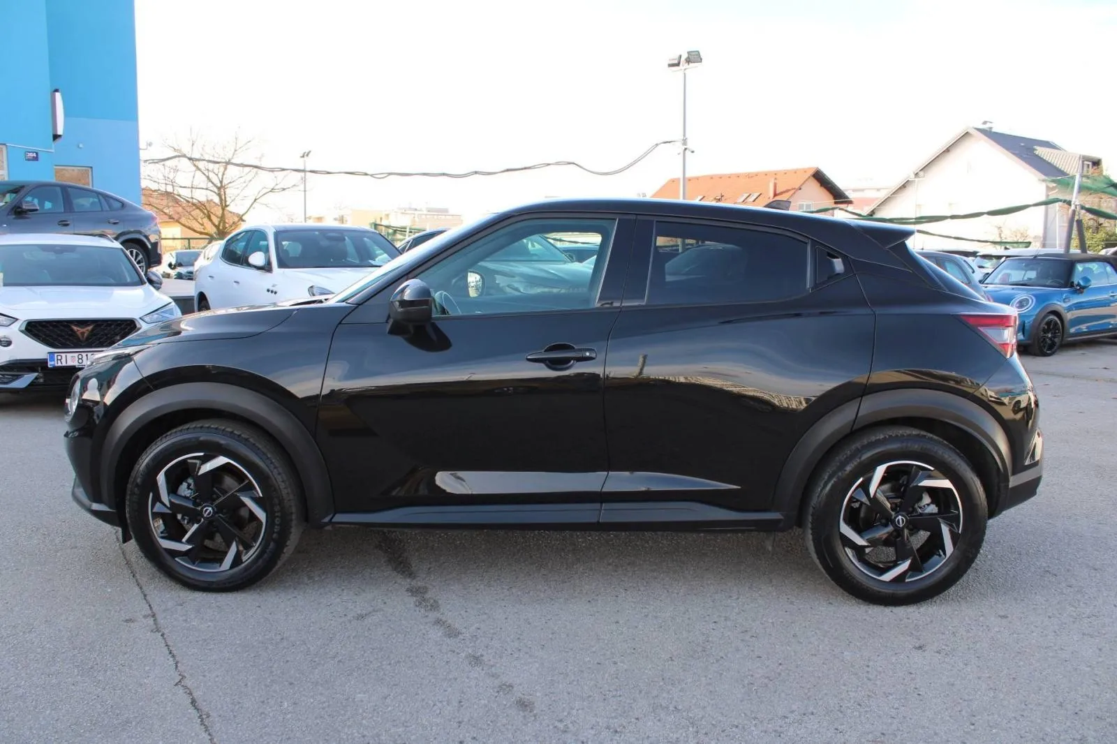 nissan juke 1.0 dig-t automatik n-connecta *kamera* - slika 8