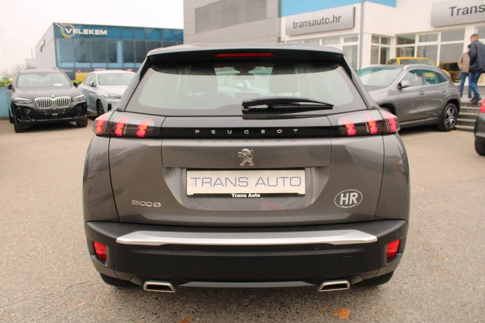 peugeot 2008 1.2 puretech automatik *led, navigacija* - slika 6