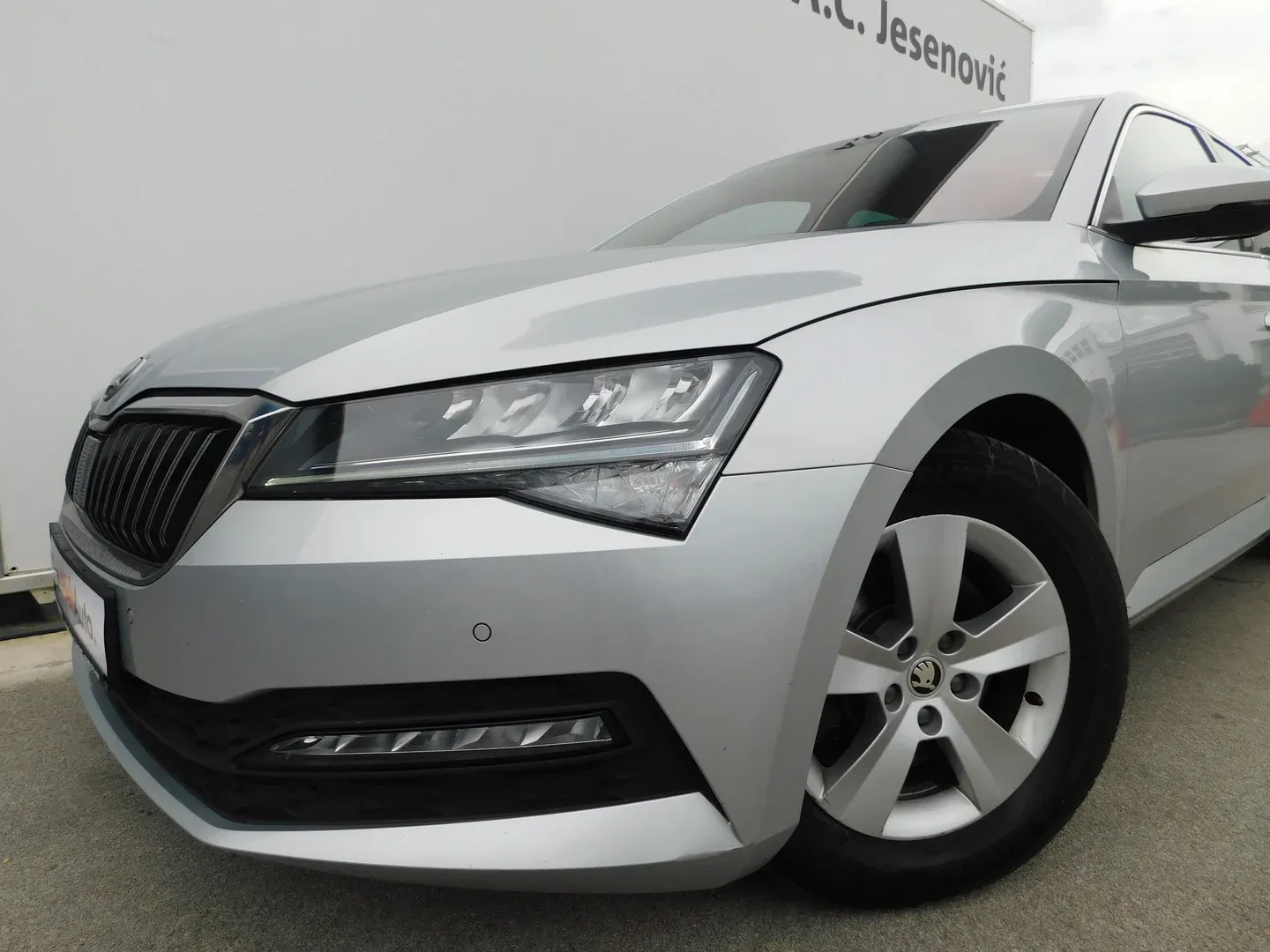 09058 škoda superb ambition 1.6 tdi dsg - slika 7