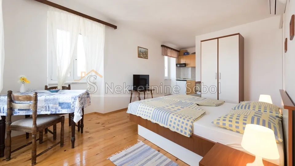 mali lošinj - kuća, 301 m2 prodaja - slika 9