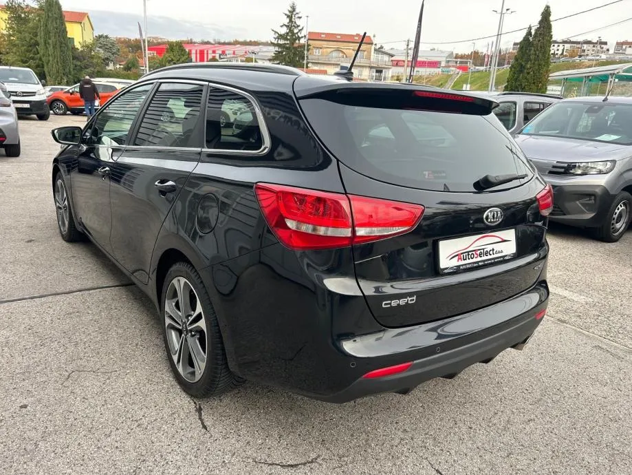 kia ceed sw 1,6 crdi gt line - navi - servis - garancija - reg 1 god!! - slika 5