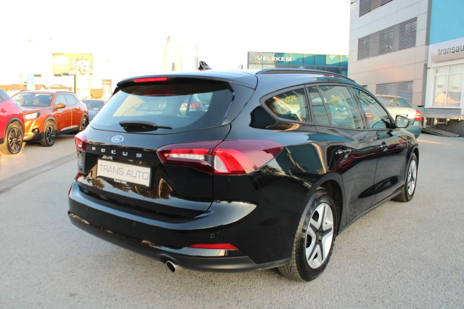 ford focus karavan 1.5 tdci *navigacija* - slika 5