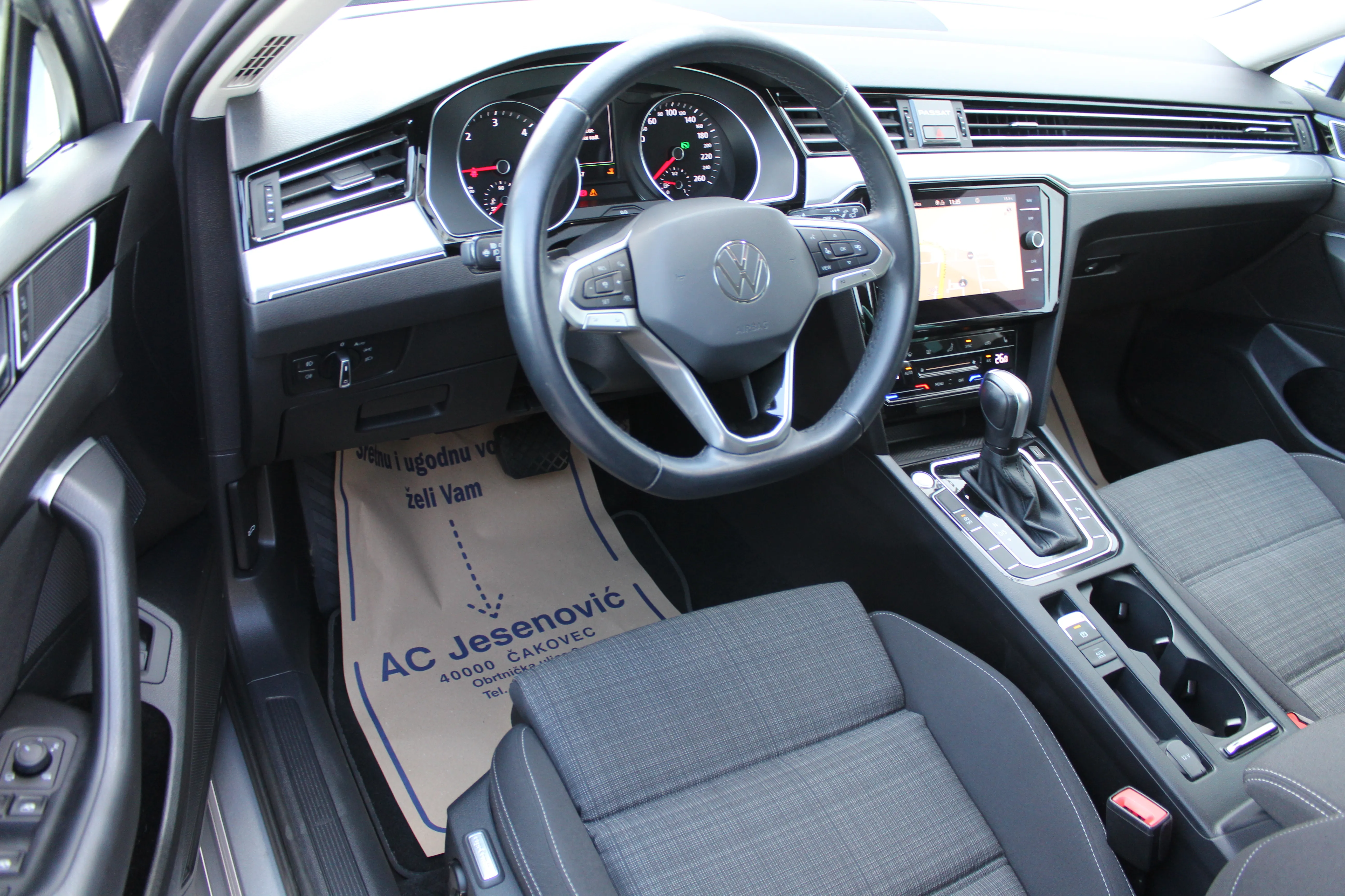 13111 volkswagen passat variant 2.0 tdi dsg business - slika 9