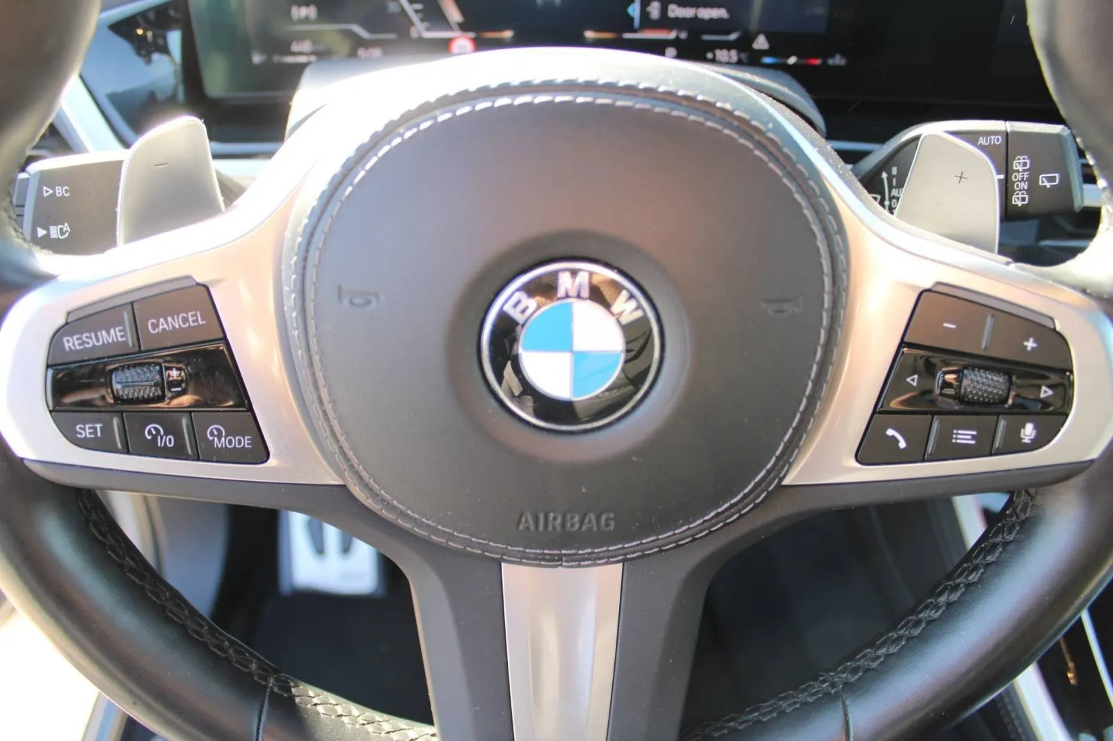 bmw x5 xdrive 40d m-paket *panorama, soft close, head-up* - slika 20