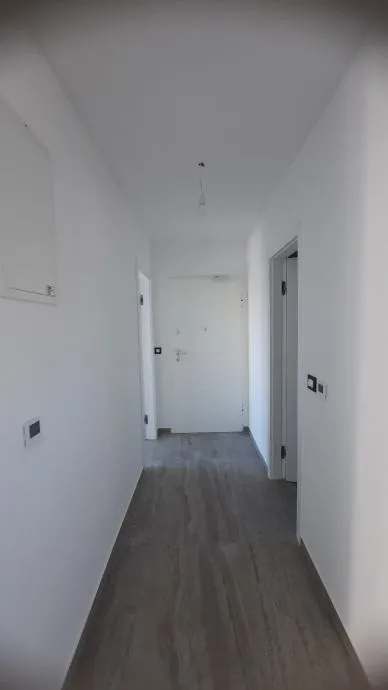 !!stan sa vrtom : murter, 78.00 m2, novogradnja (prodaja) - slika 8