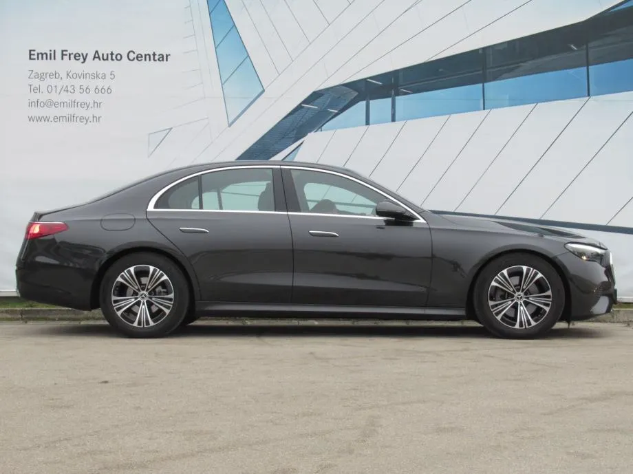 mercedes-benz e-klasa 220 d avantgarde - slika 5
