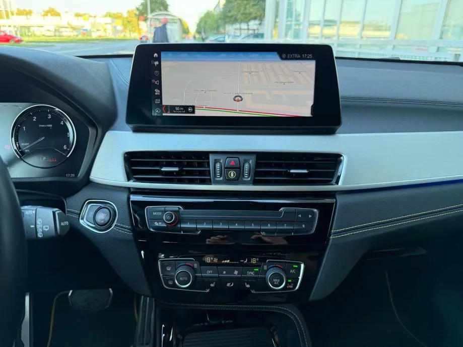 bmw x2 sdrive18d automatik m-paket velika navi°panorama°headup°leasing - slika 14