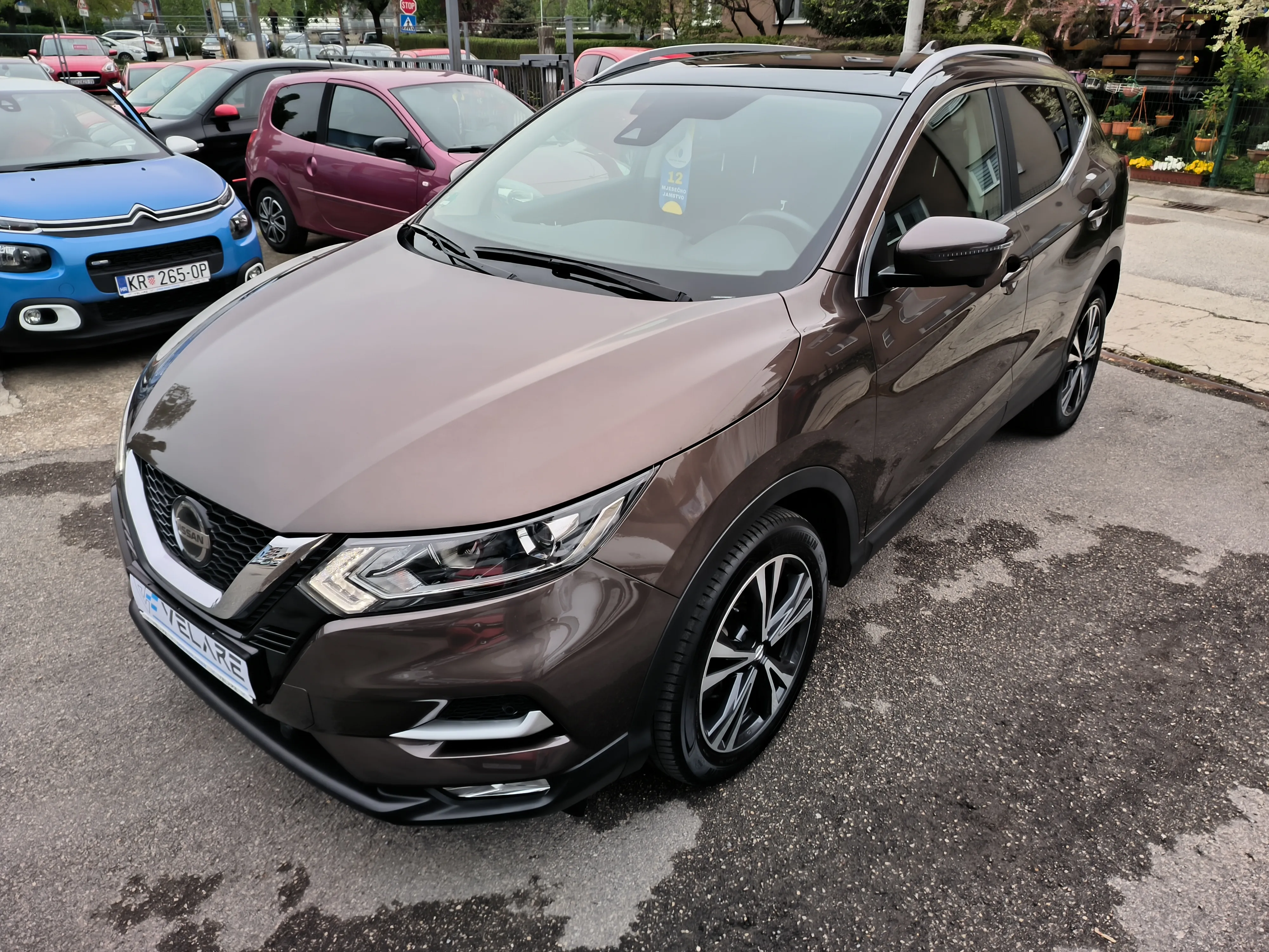nissan qashqai 1,3 dig-t 160ks, automatik, servisna, jamstvo, reg. 1 g - slika 2