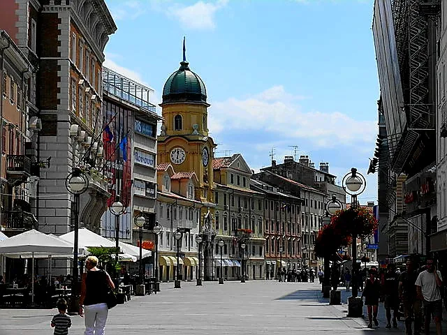 Stan za studente ili poslovni prostor - Rijeka