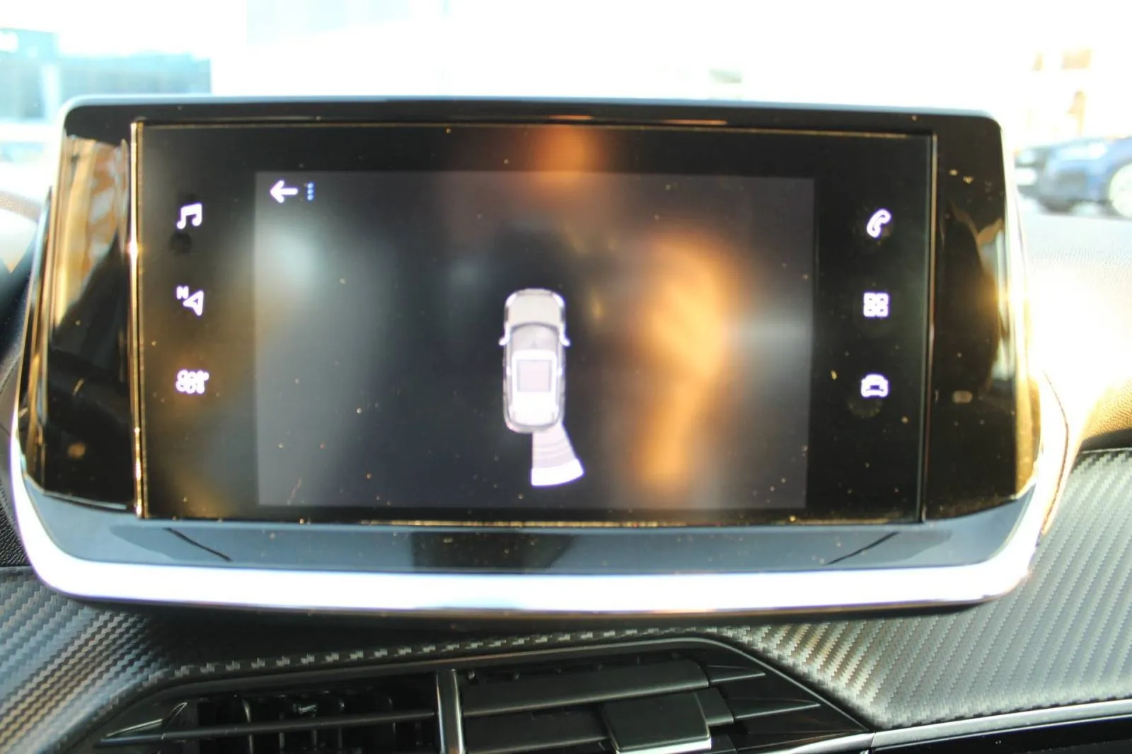 peugeot 2008 1.2 puretech automatik *led, navigacija* - slika 18