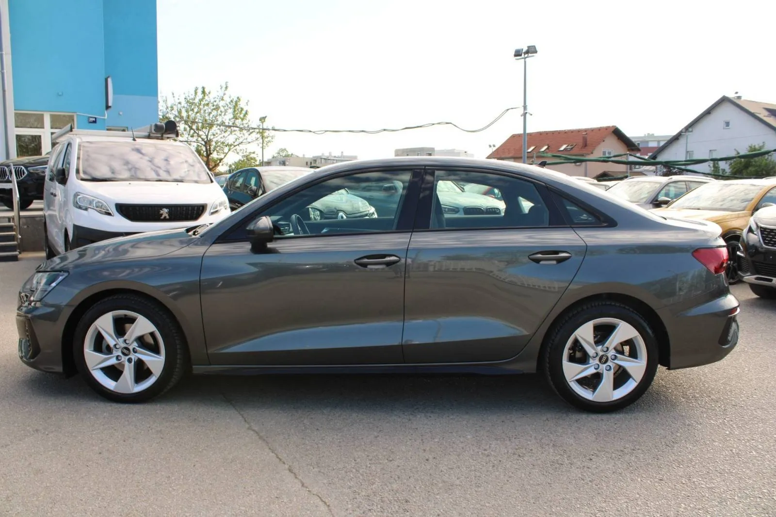 audi a3 limousine 30tdi s-tronic s-line *navigacija* - slika 8