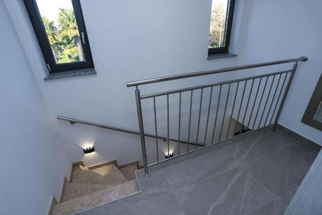 poreč-vila na prodaji 800 m od mora (prodaja) - slika 19