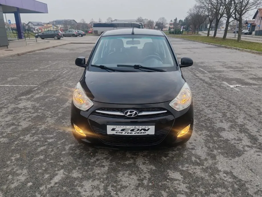 hyundai i10 1,1 2011godina,140 000 km, kartice do 36 rata - slika 2