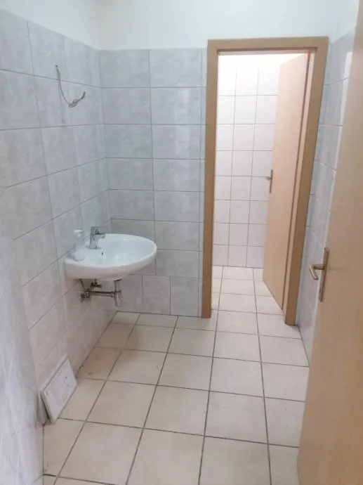 poslovni prostor: osijek, divaltova, ulični lokal, 35 m2 - slika 6