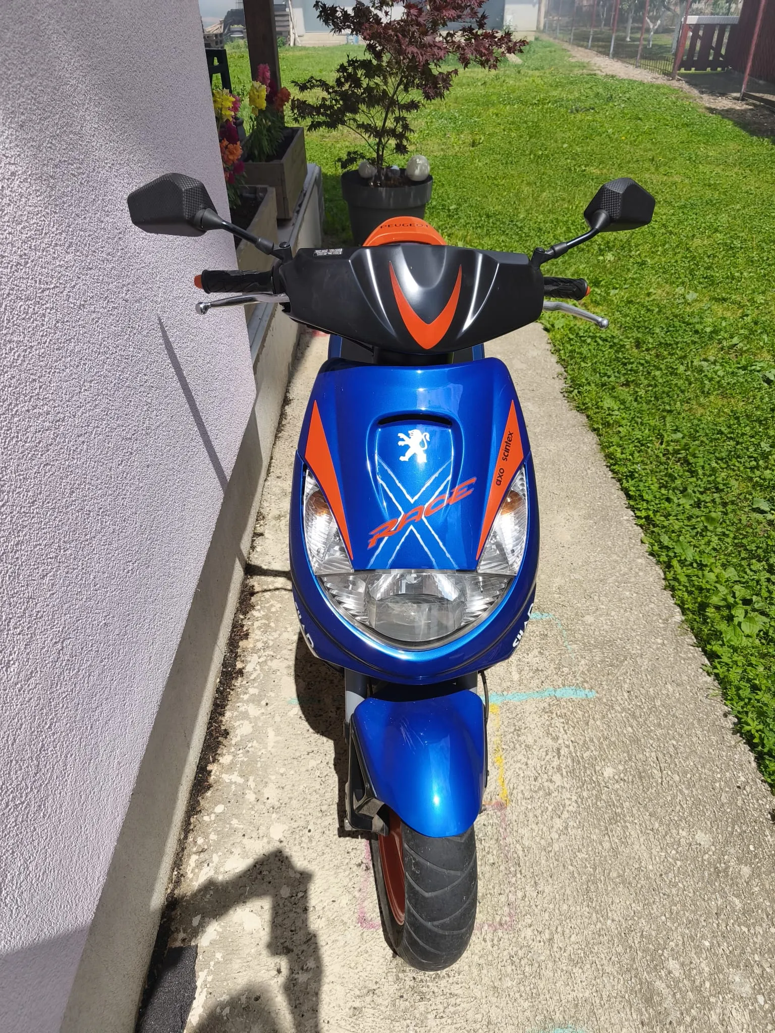 peugeot vivacity xrace, reg 04/2027, 6000km - slika 2