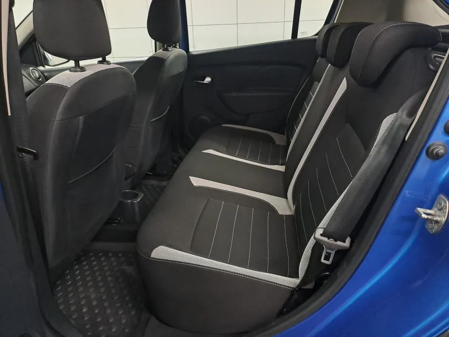 dacia sandero stepway 1.5 dci*jamstvo*navi,led,servisna,nove gume.. - slika 16