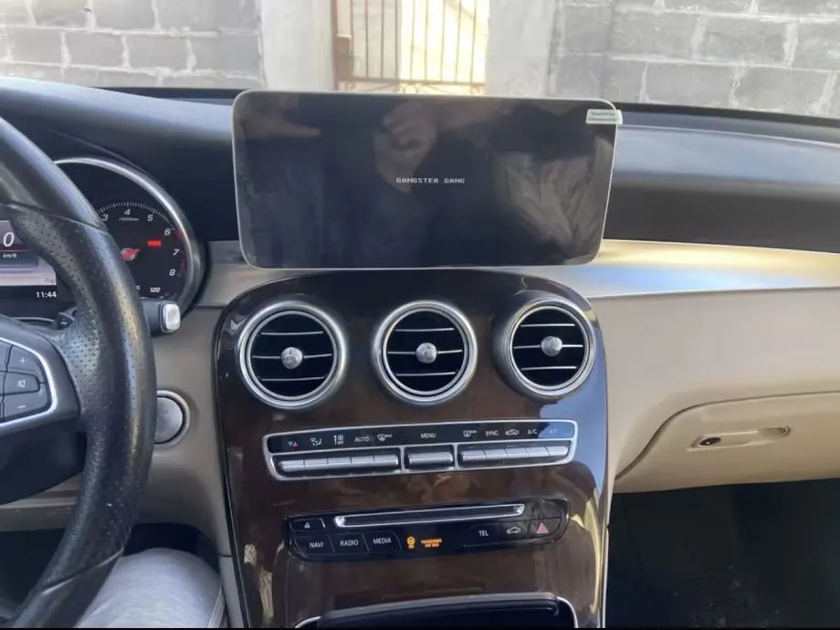 mercedes c klasa w204 w205 original multimedija navigacija kamera gps - slika 20