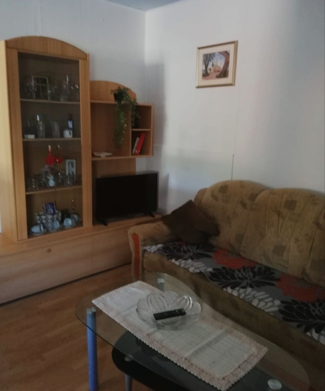 apartman u pirovcu - slika 10