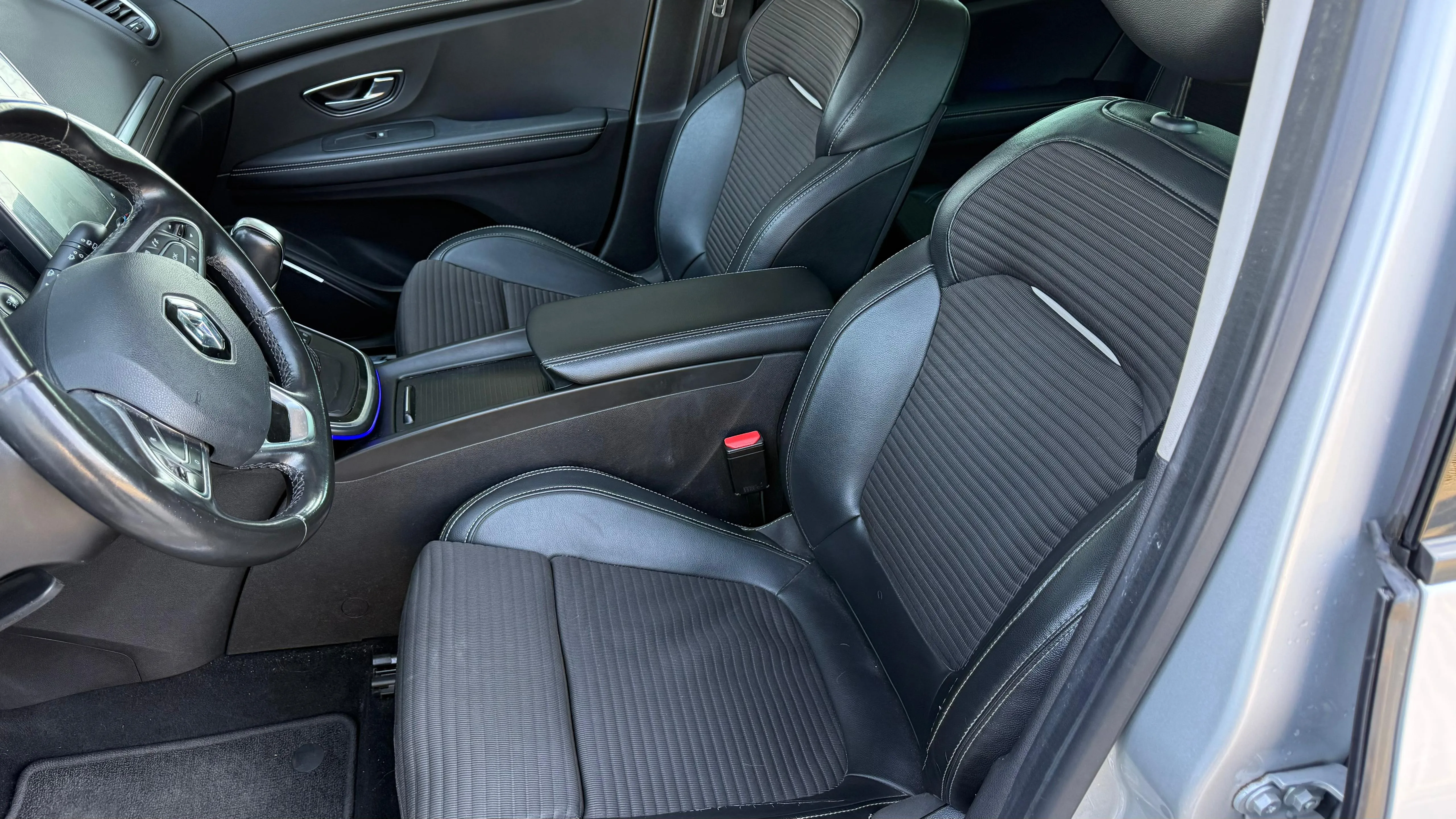 renault grand scenic dci 120, bose, 7 sjedala, panorama, ekstra stanje - slika 17