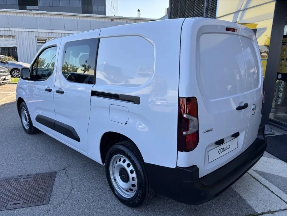 opel combo crew van l2h1 5 sjedala n1 - 7 godina garancije!, 2025 god. - slika 3