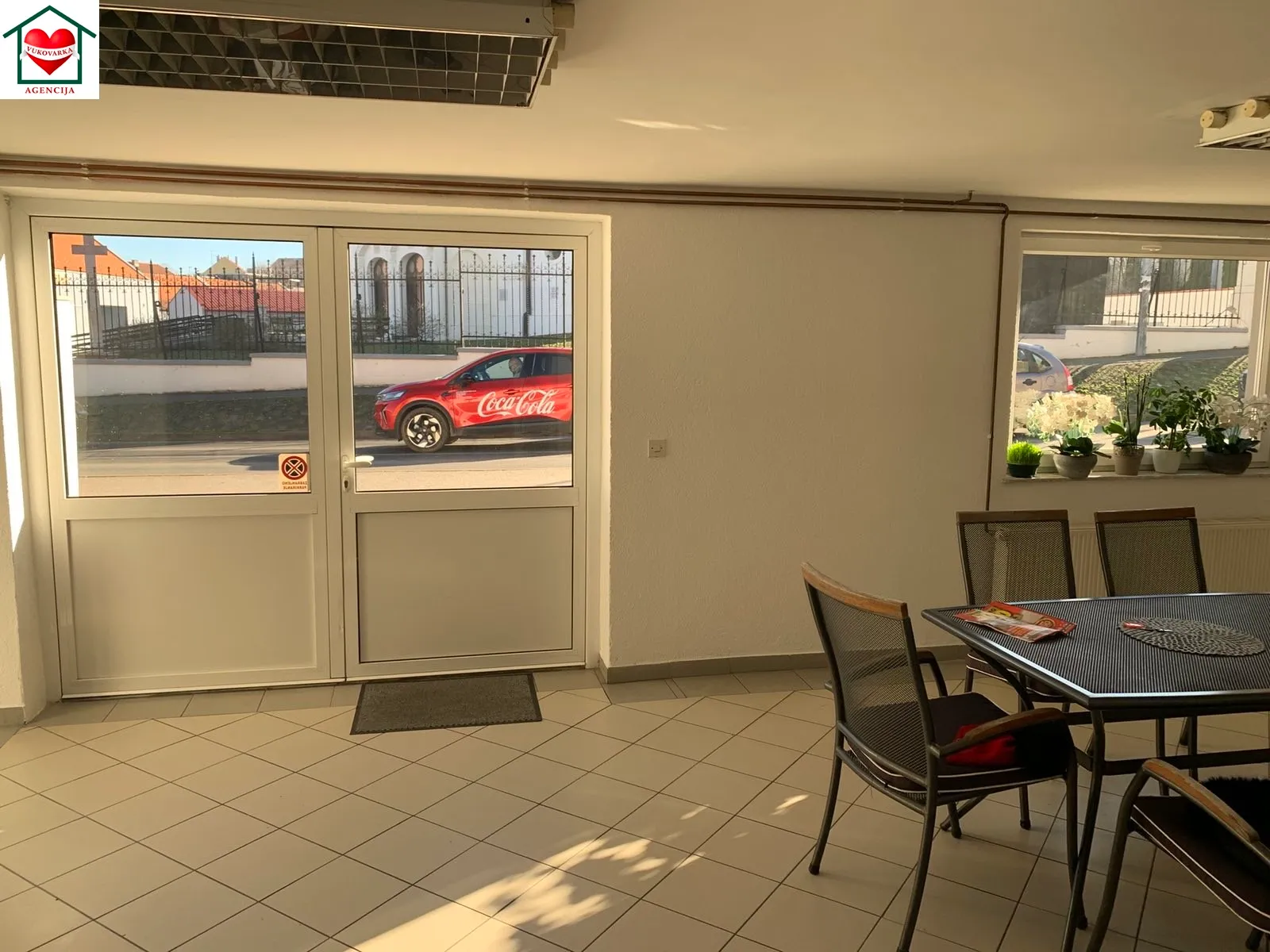 vukovar centar e. unije 14 super predivna kuća 270 m2 - slika 7