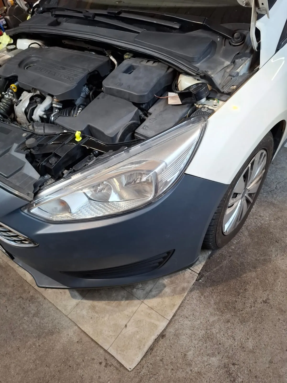 prodajem ford focus 1.5 tdci iz 2017 reg 3.2027, motor prezupčio - slika 2