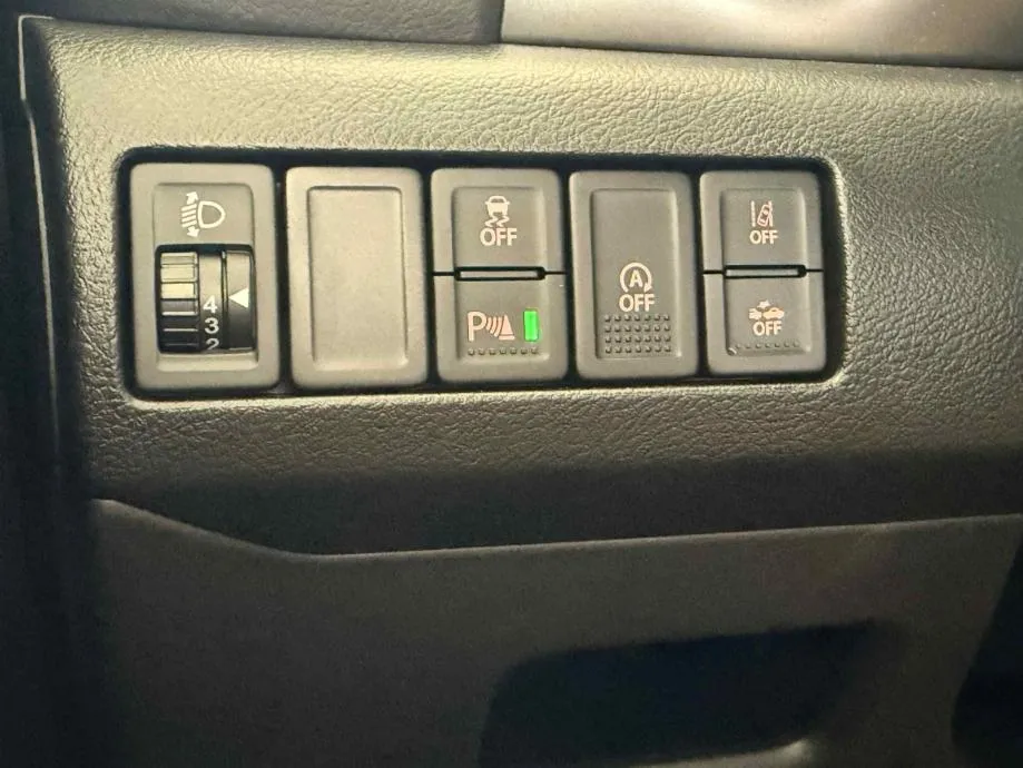 suzuki vitara 1,4 hybrid gl+ automatik 2wd - dostupno odmah!!! - slika 12