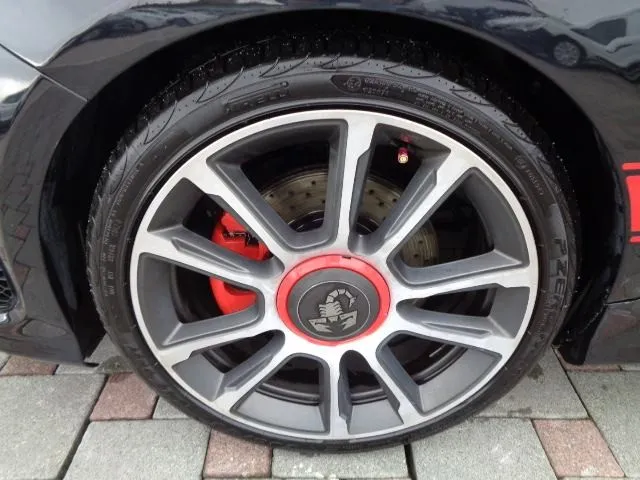 abarth 500 1,4 t 595 turismo/navi/xenon/koža/šiber/mfu/pdc/app/7xab/.. - slika 30