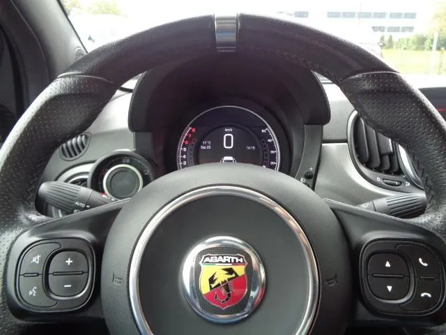 abarth 500 1,4 t 595 turismo/navi/xenon/koža/šiber/mfu/pdc/app/7xab/.. - slika 11