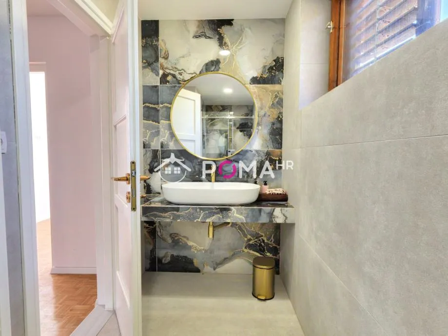 kuća: pokupsko, 230.00 m2 (prodaja) - slika 7