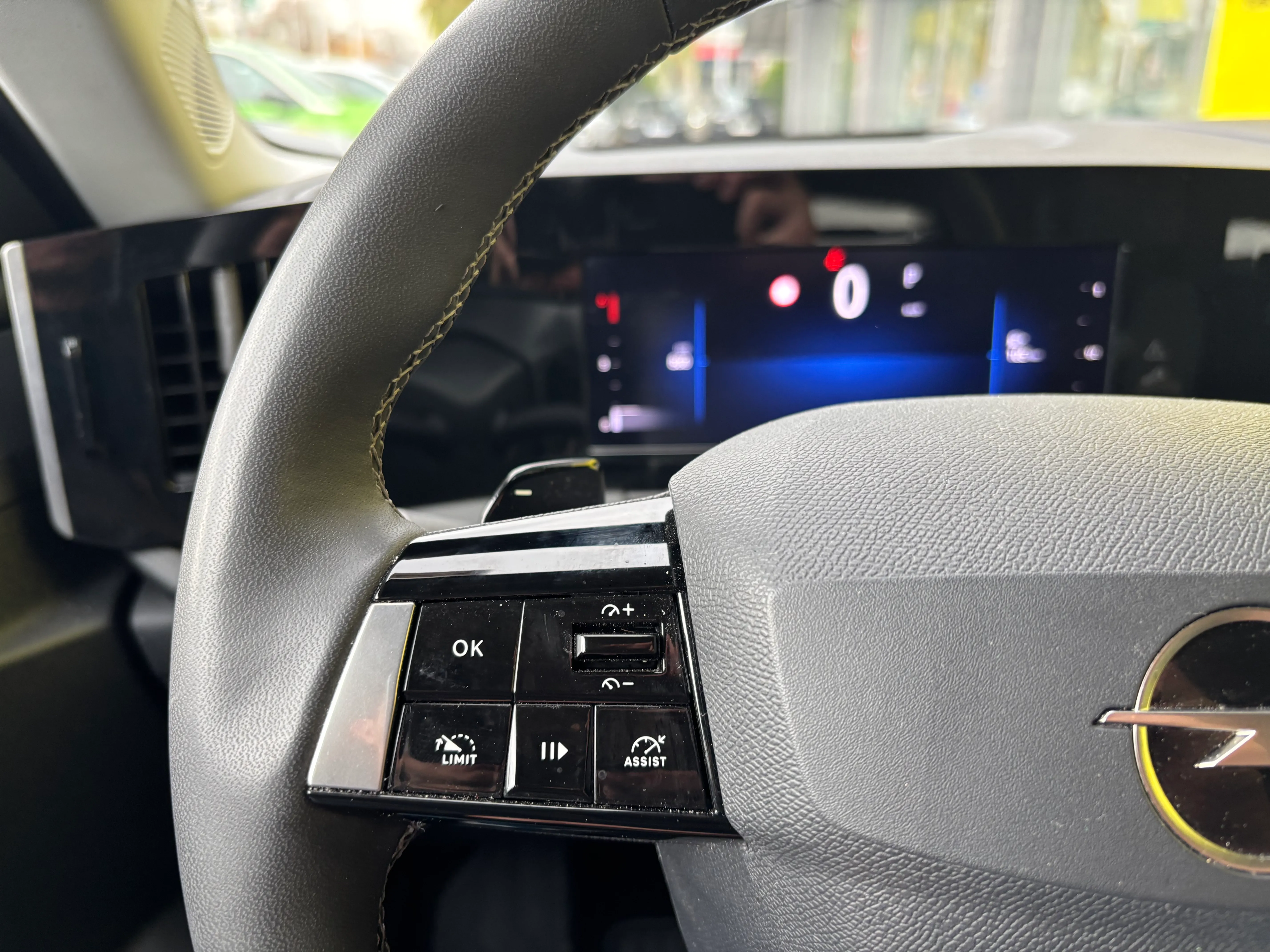 astra sports tourer edition f 1,5 dth at8 - slika 12