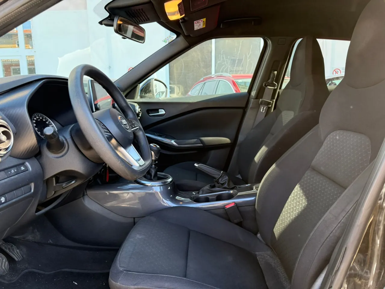 nissan juke 1,0 dig-t acenta - slika 8