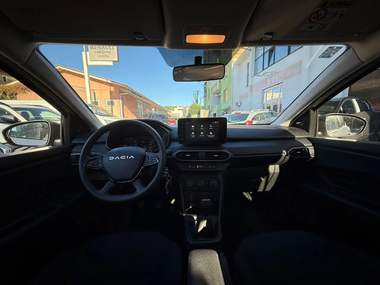 dacia sandero 1,0 eco-g 100 essential - slika 7