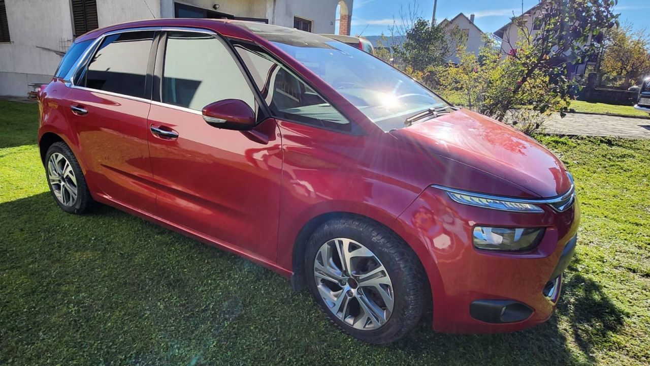 citroën c4 picasso 1,6 hdi seduction - slika 2