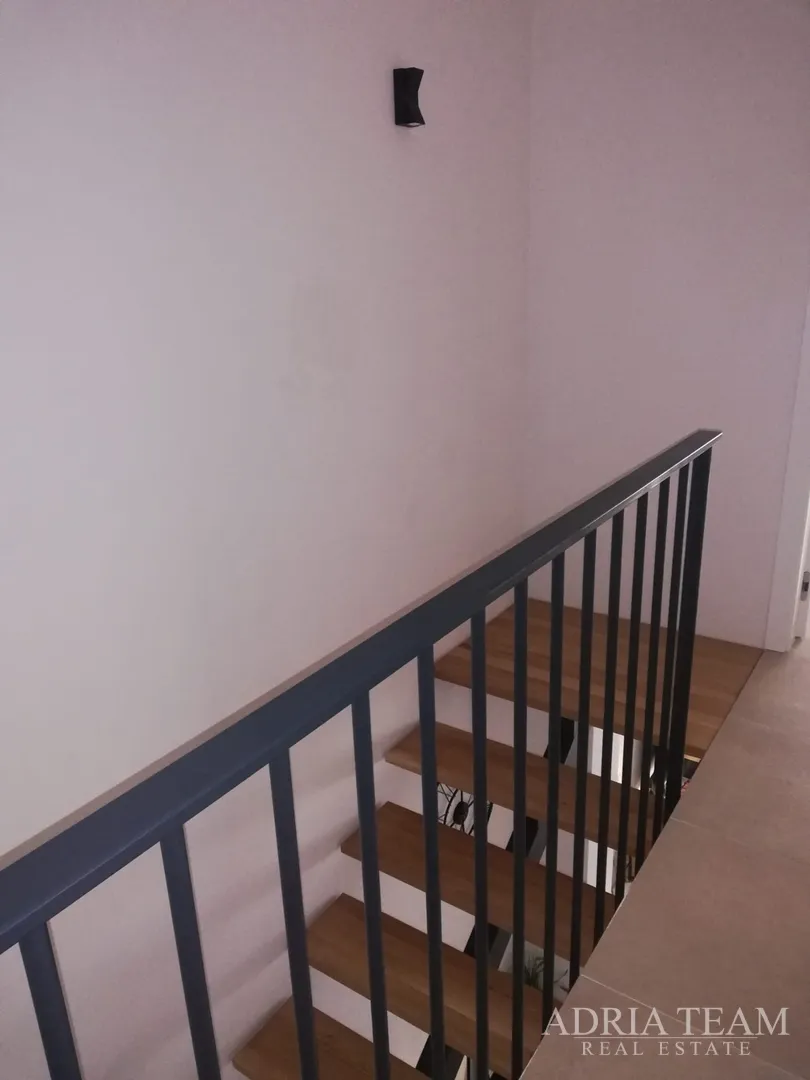 jesenska akcija! kuća za odmor s bazenom, 120 m od mora, nin - zadar - slika 35