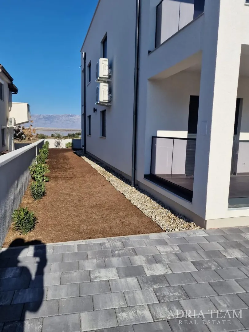 apartmani u stambenoj zgradi u prizemlju, novogradnja - vir - slika 5