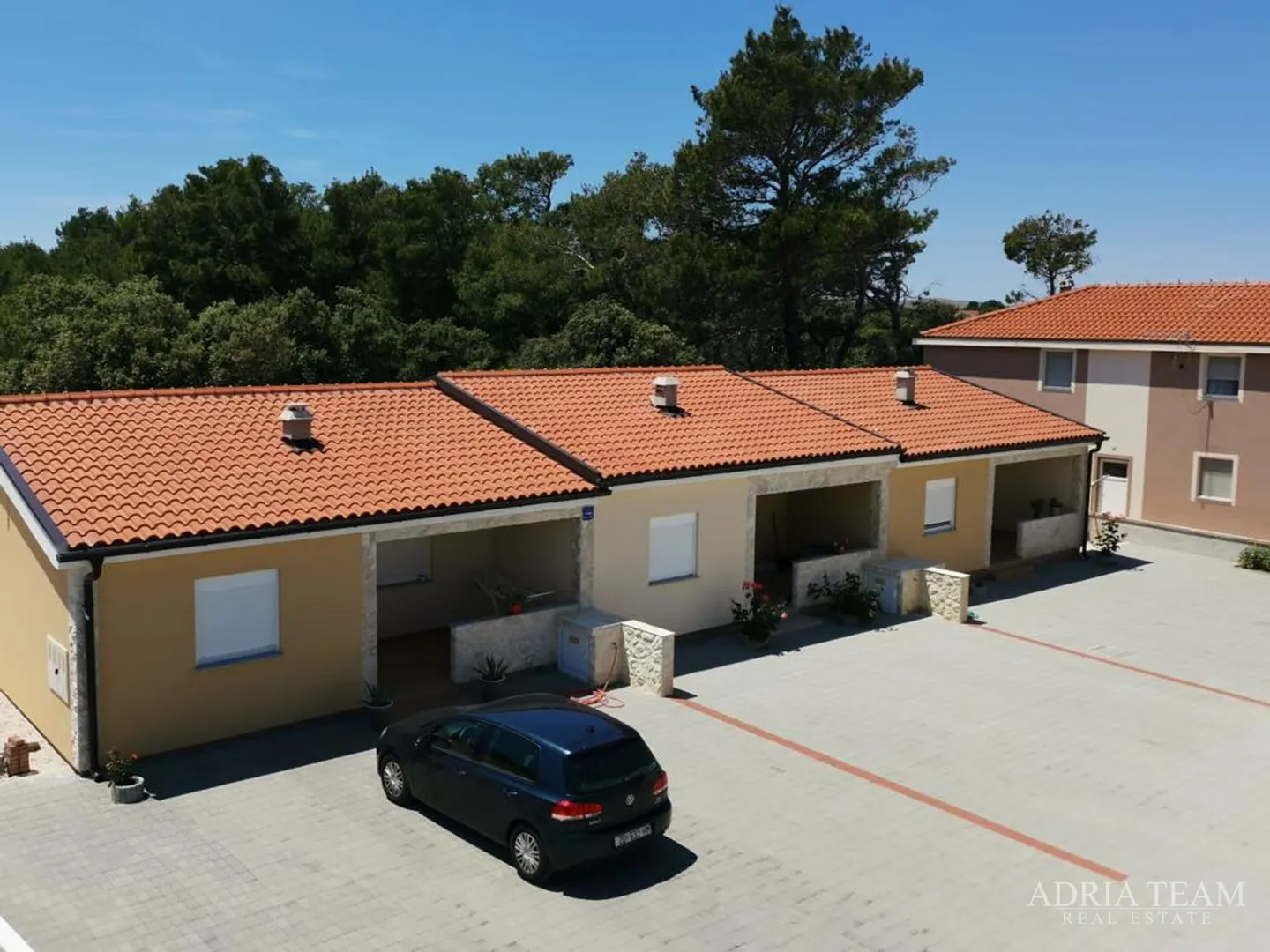 jedinstveni kompleks za turistički najam! 180 m od mora! vir - zadar - slika 9