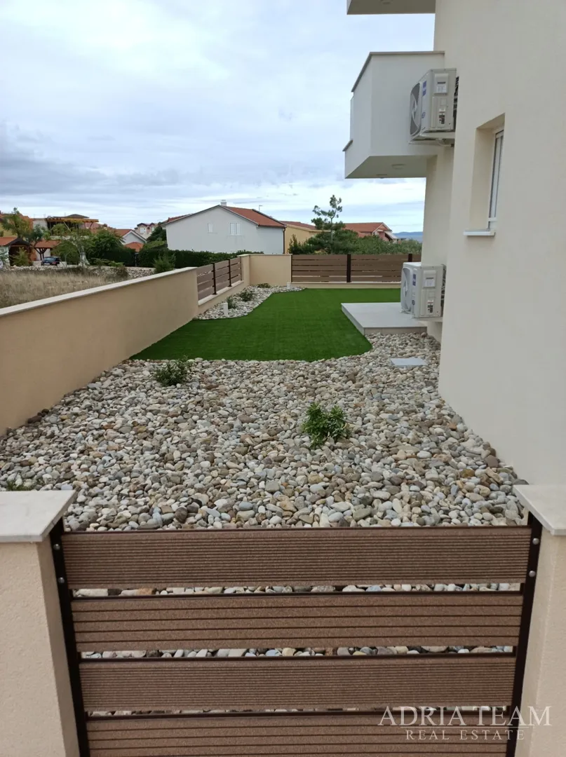 apartmani s pogledom na more, novogradnja - povljana, pag - slika 79