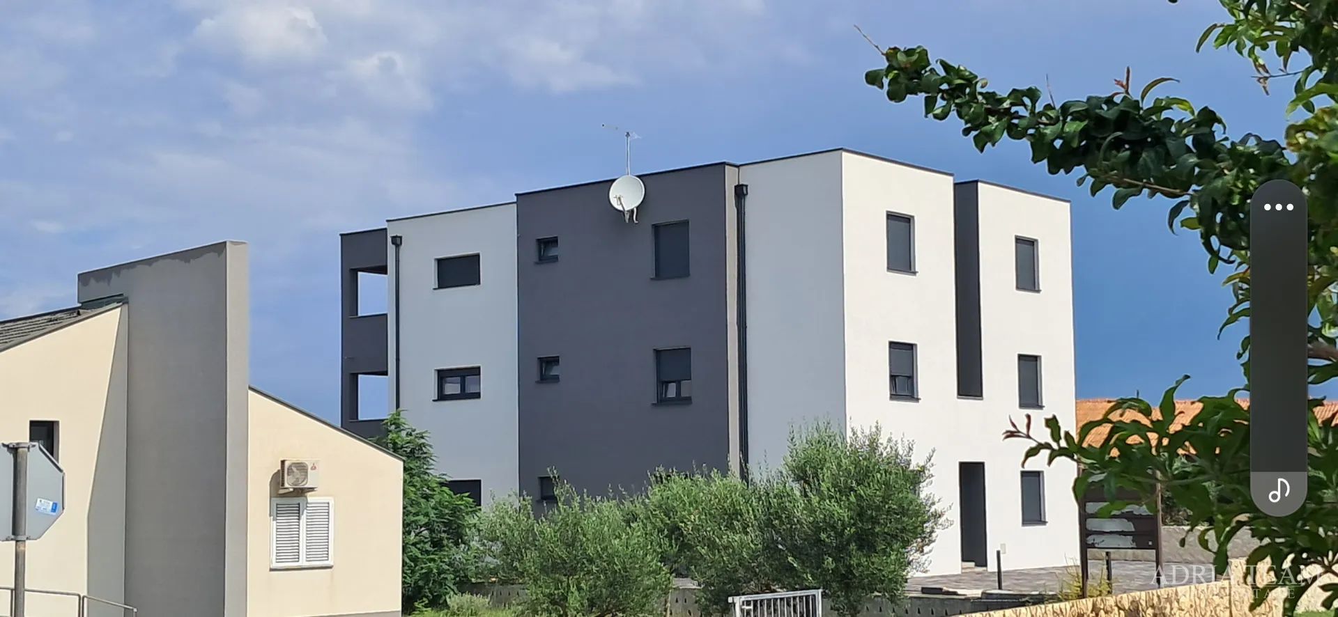 apartman u novogradnji, pogled na more, vrt 240 m2 - povljana, pag - slika 4