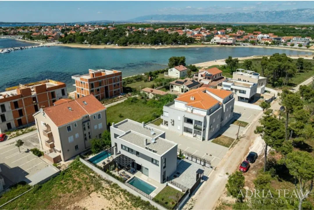 dvoetažni apartmani u novogradnji, blizina mora - privlaka - slika 38
