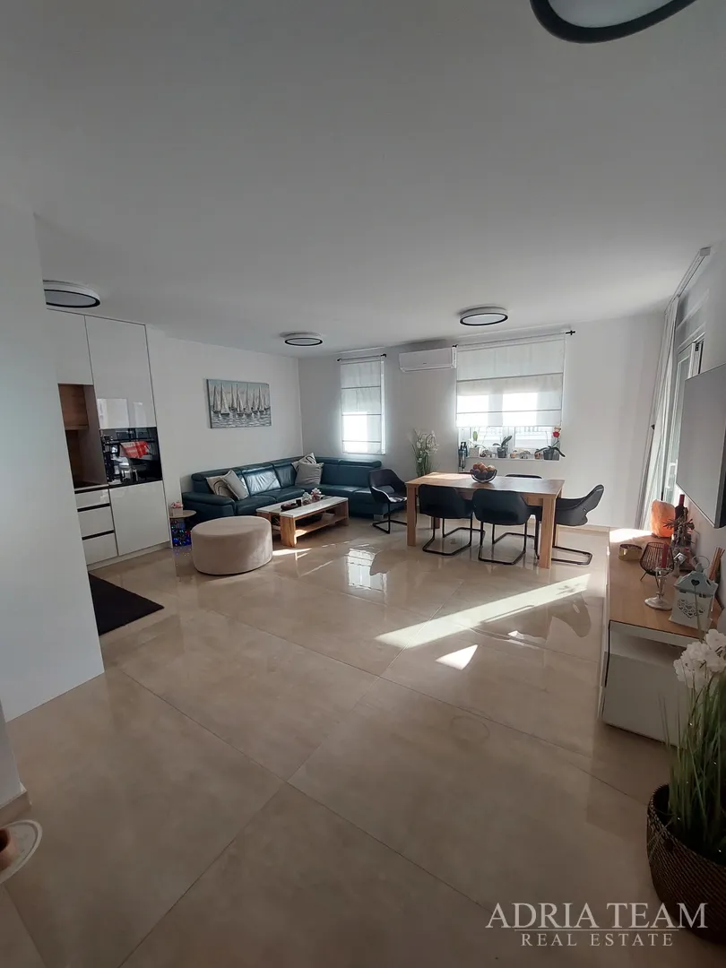 apartman u stambenoj zgradi, 80 m od mora - diklo, zadar posebna ljetna akcija! - slika 45