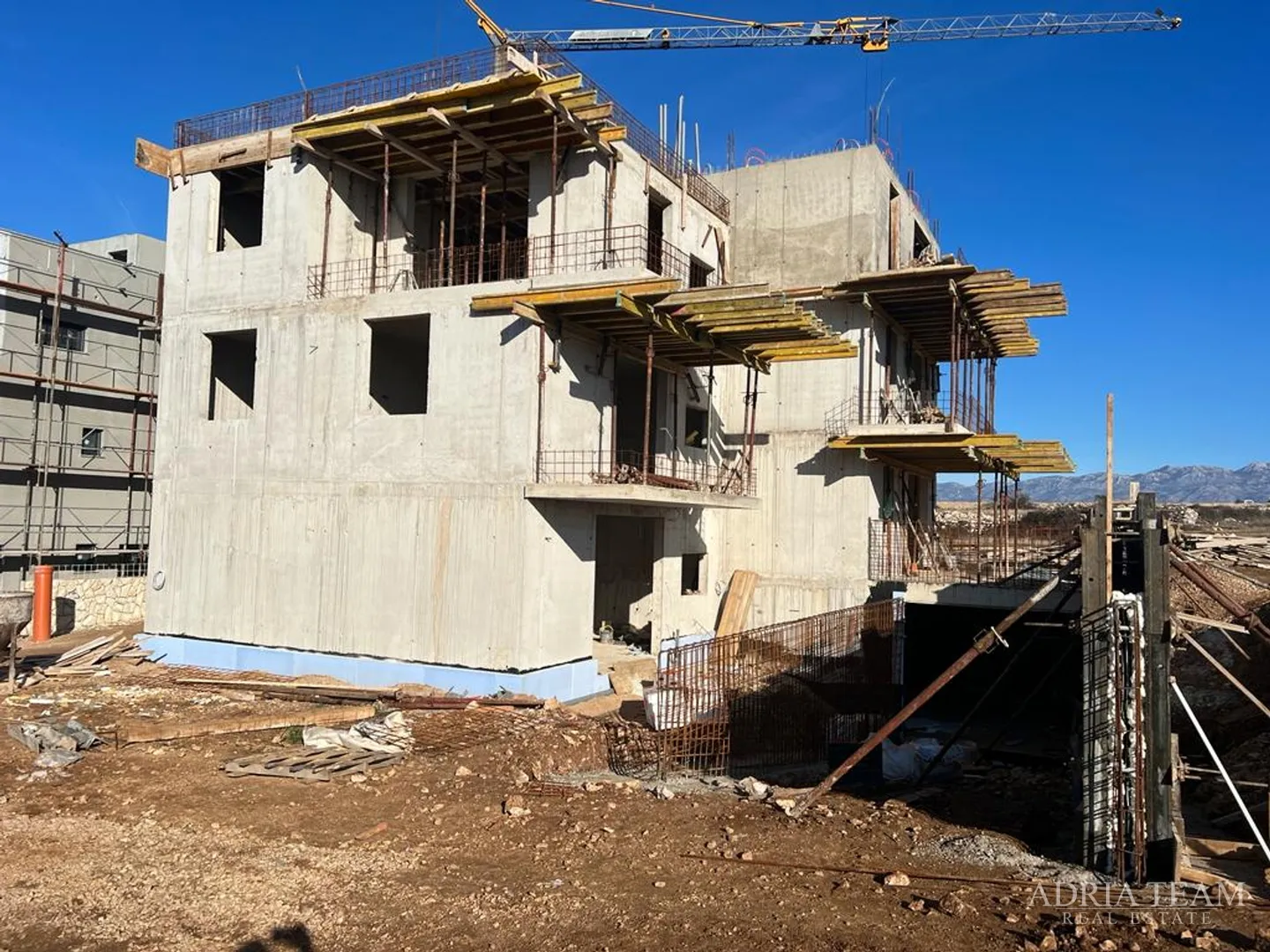 apartmani u stambenoj zgradi u novogradnji - povljana, pag - slika 25