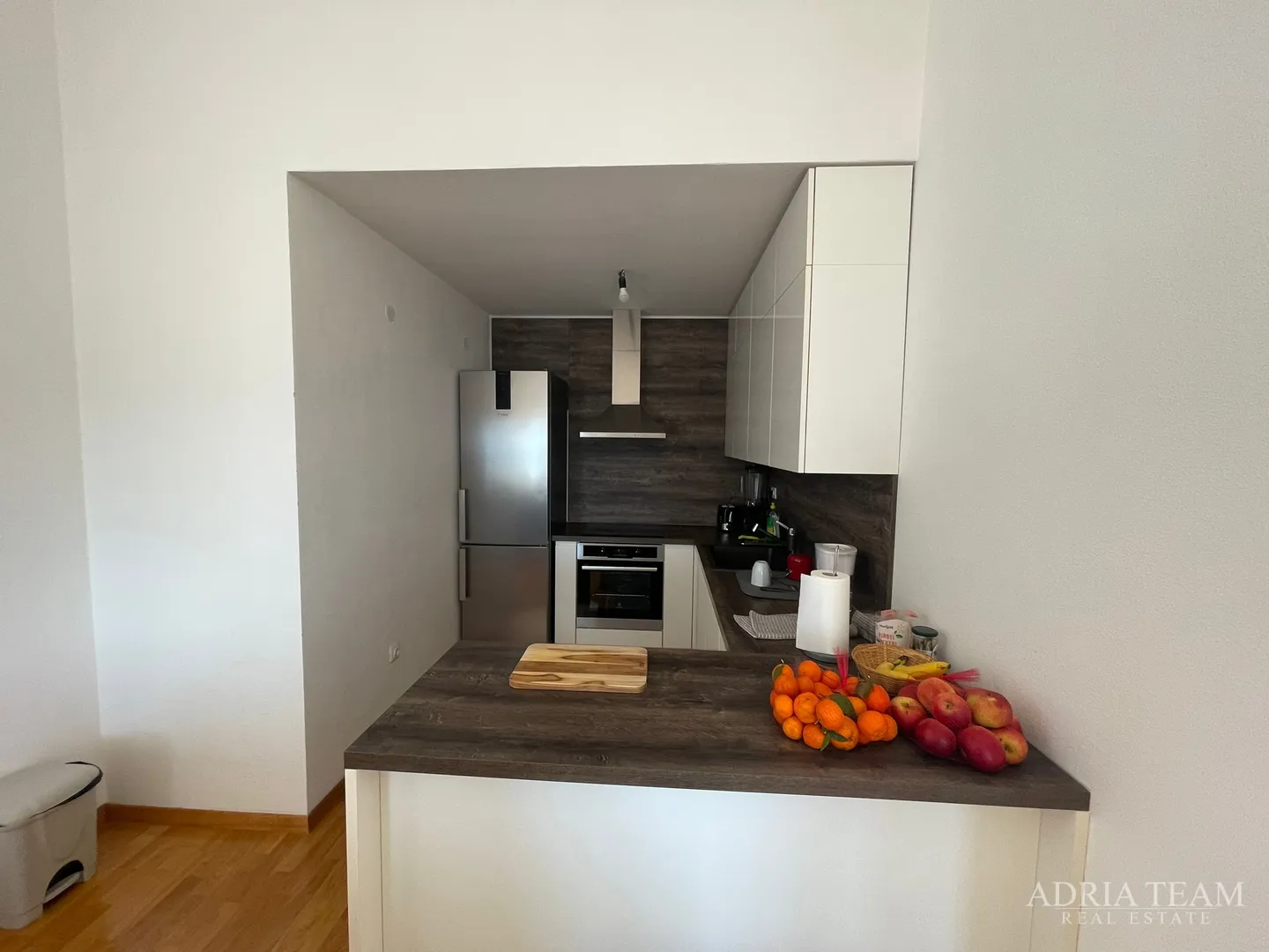 kuća s 10 apartmana, pogled na more - petrčane - slika 13