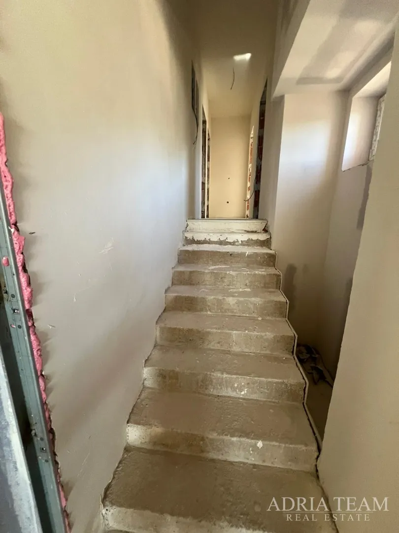 apartmani u novogradnji udaljeni 200 m od mora - seline - slika 43