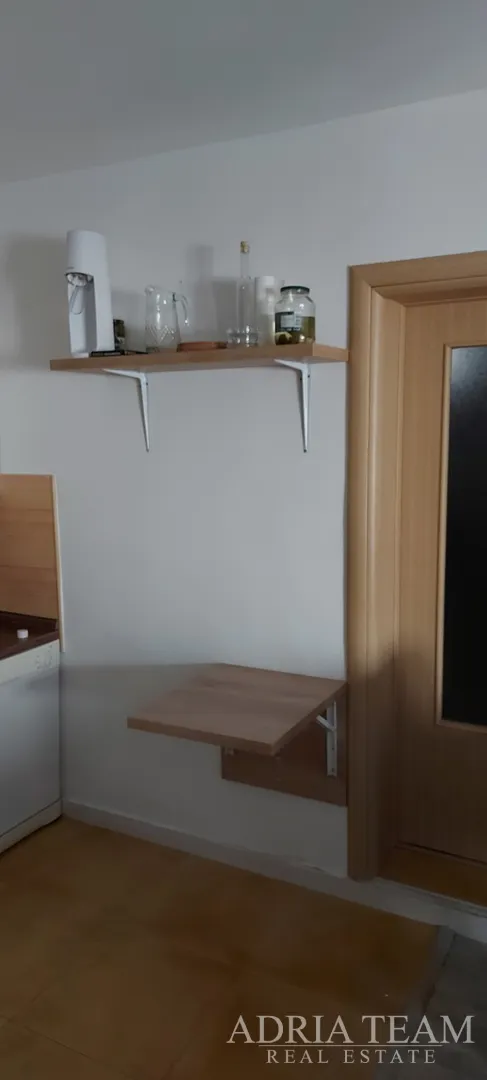 dva spojena apartmana s pogledom na more - okrug gornji, čiovo - slika 8