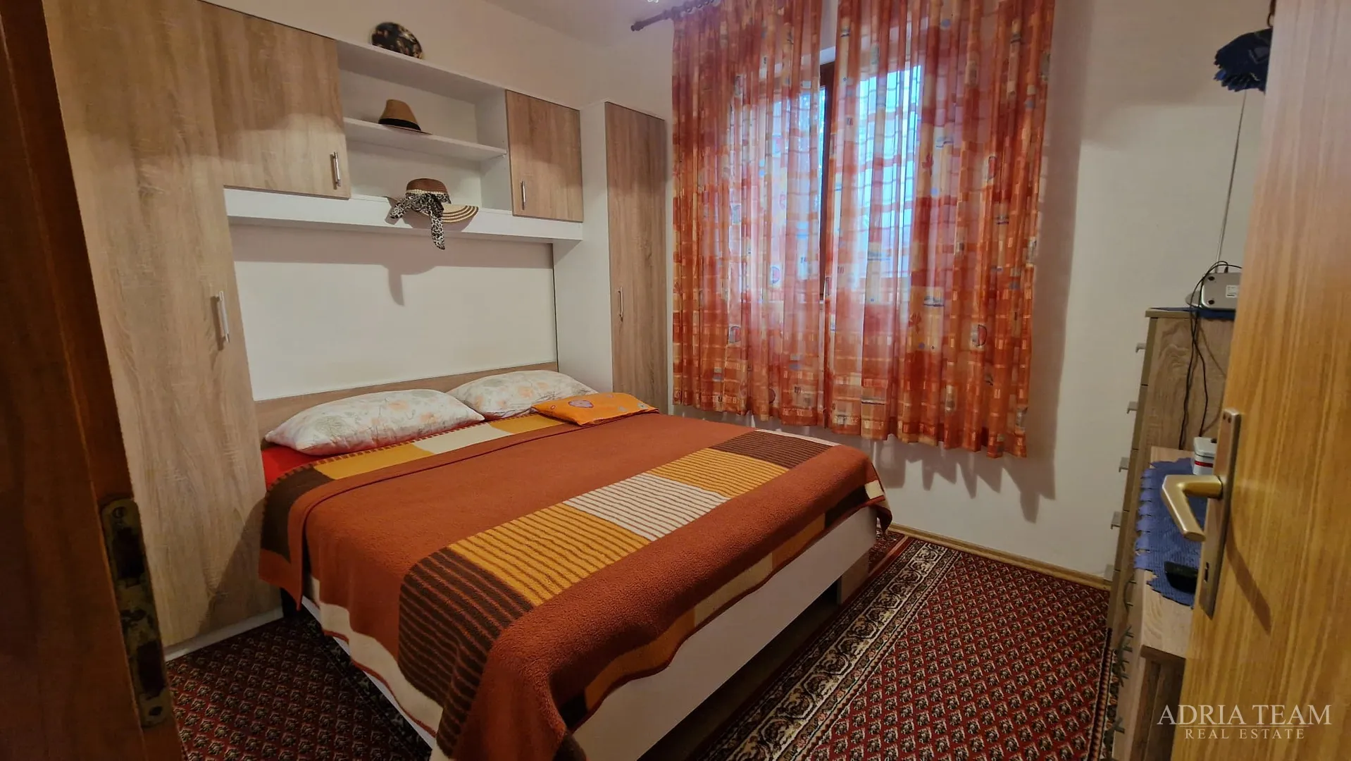samostojeća kuća s dvije stambene jedinice – vir, zadar - slika 15