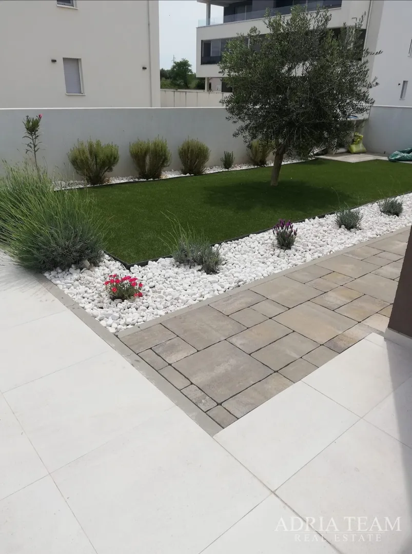 jesenska akcija! kuća za odmor s bazenom, 120 m od mora, nin - zadar - slika 46