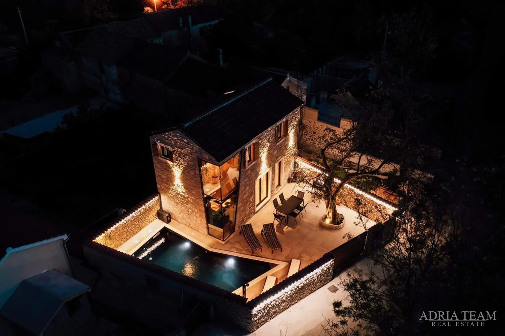 kamena kuća s bazenom, 500 m od mora, mirna lokacija!! privlaka - zadar - slika 3