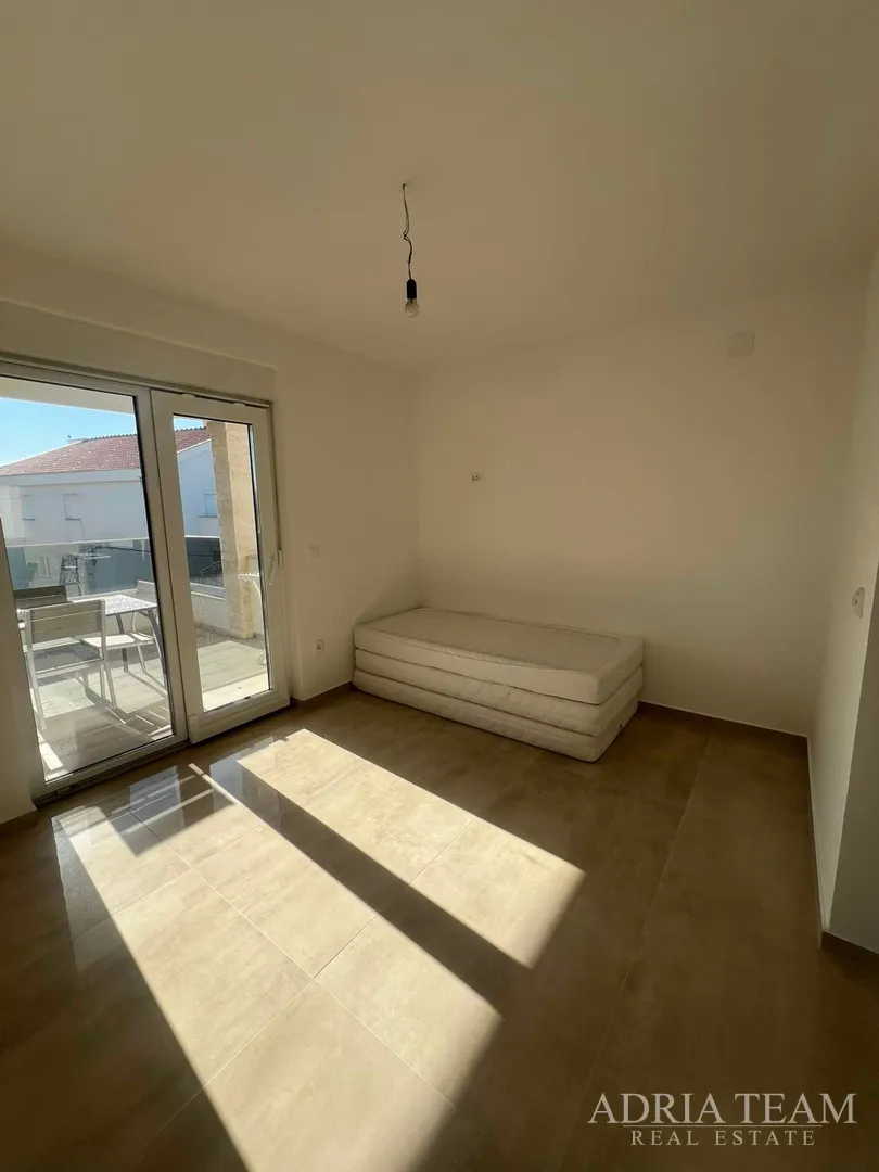 posebna ljetna akcija! apartman u stambenoj zgradi, 80 m od mora - diklo, zadar - slika 34